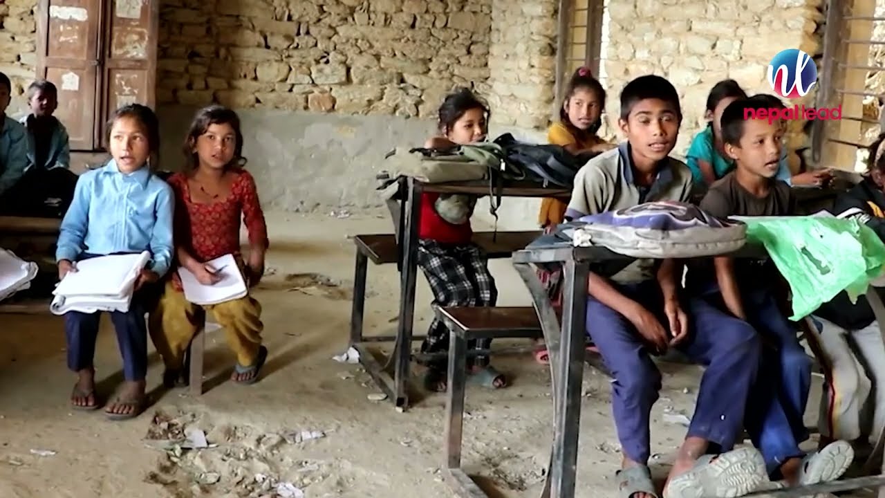 शिक्षा मन्त्रालयको नीति : निजीलाई रोक्न नसक्ने, सरकारीलाई बाध्यकारी व्यवस्था !