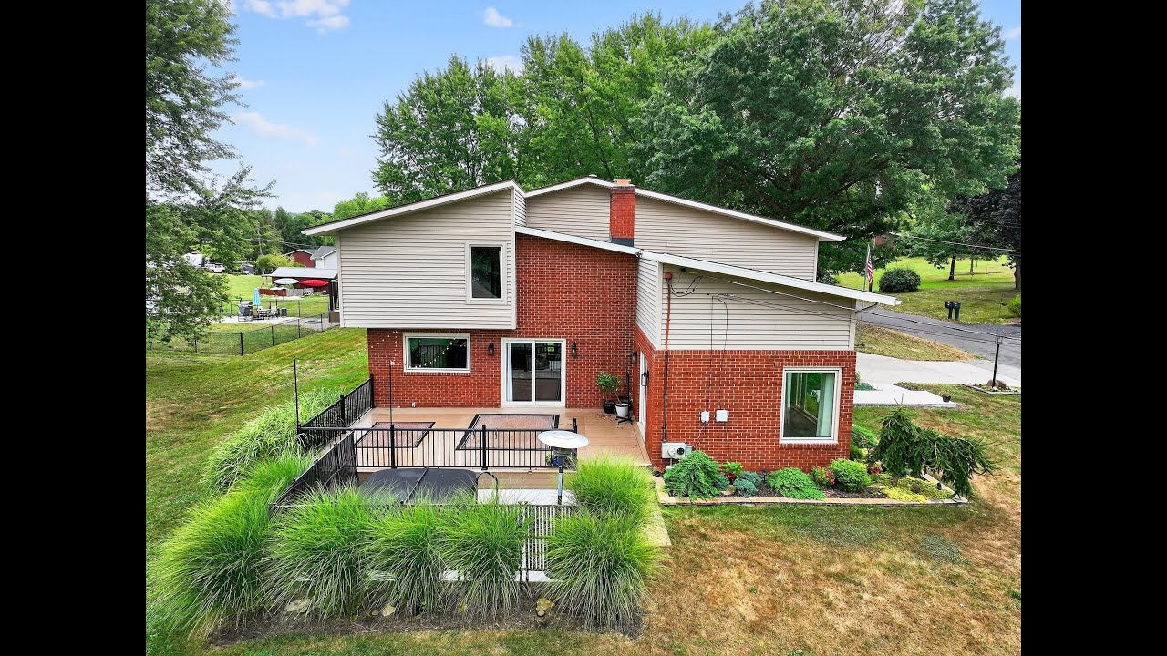 #Home for Sale 132 Terrace,16117, 4 Beds, a #Beauty, on .50 Acre, between 2 Golf Courses $459,800