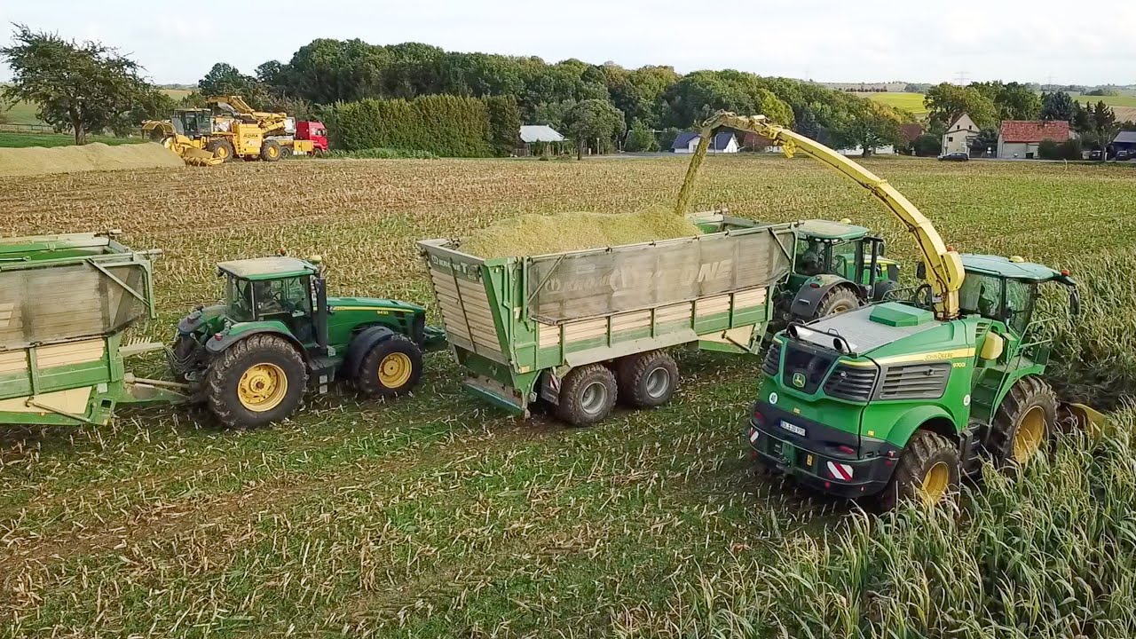 John Deere 9700i und Ropa NawaRo Maus bei der Maisernte 2023
