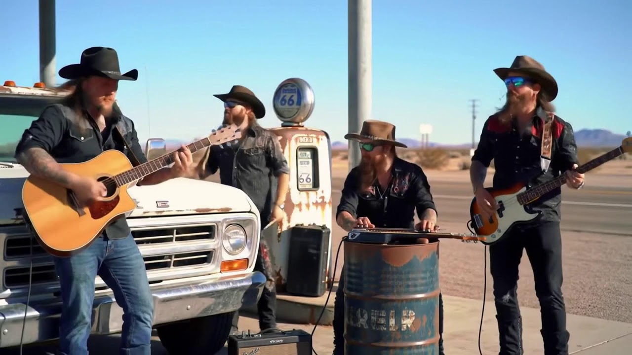 Country Rock Mix – Dusty Roads & Rusted Dreams Inspired by Creedence Clearwater