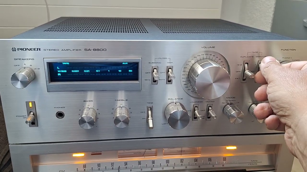 Pioneer SA-8800 Vintage Stereo Amplifier 