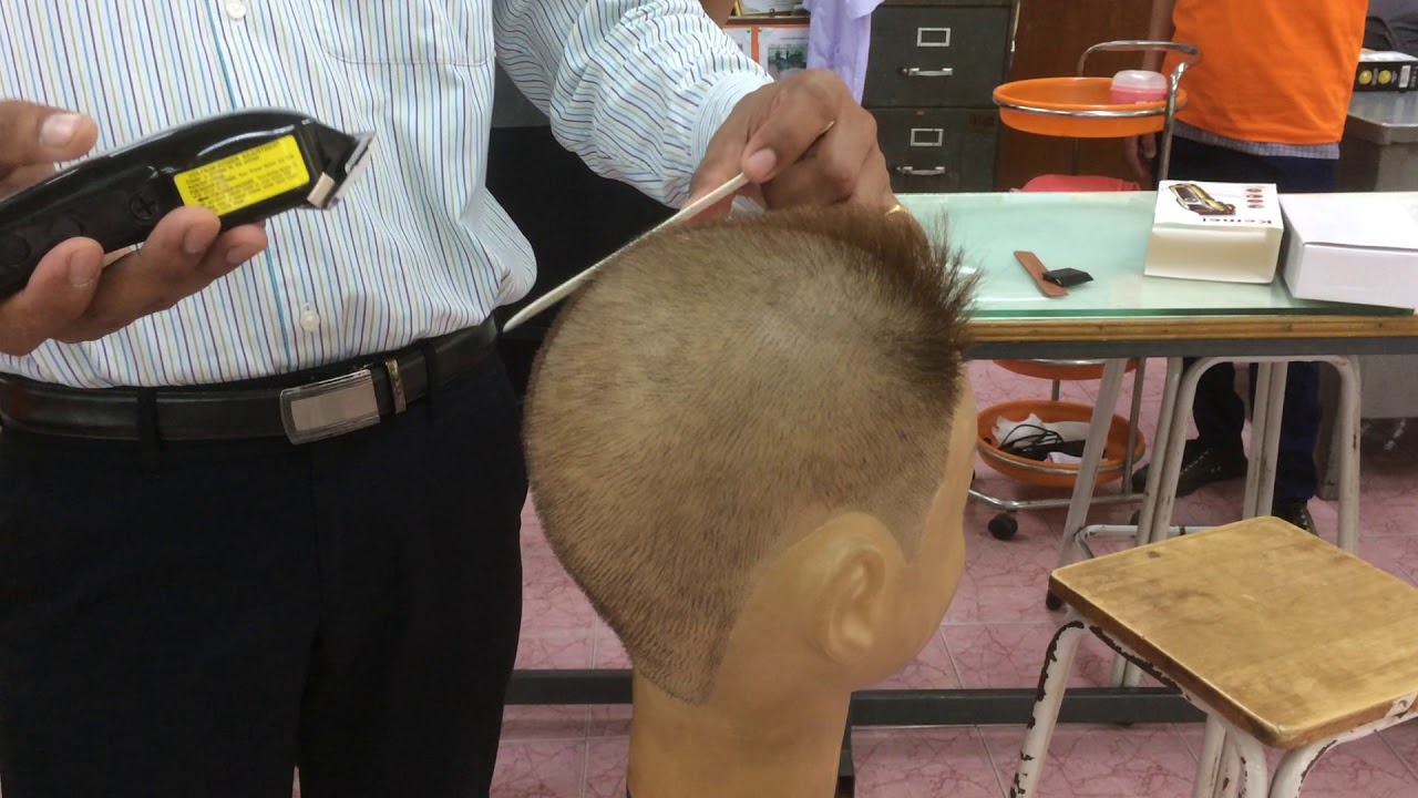 Barber พืนฐานตัดผมชาย การจับปัตตาเลี่ยน การจับหวี และการฝึกตัดบนหัวหุ่น