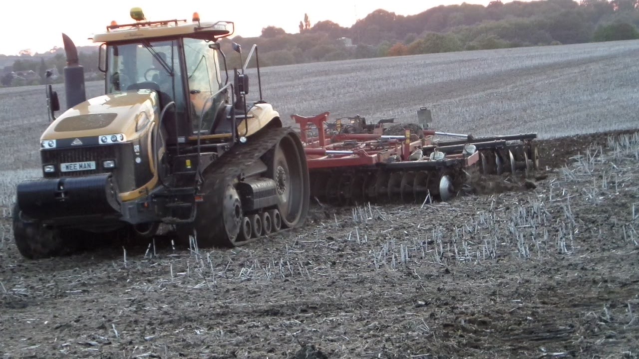 Cat Challenger MT865C With Gregoire Besson Cultivating