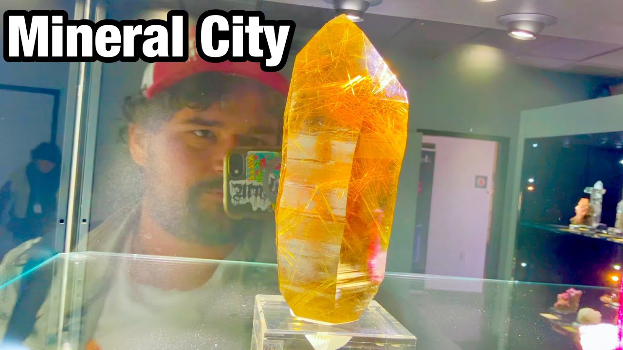 Mineral City - Tucson Gem Show 2025