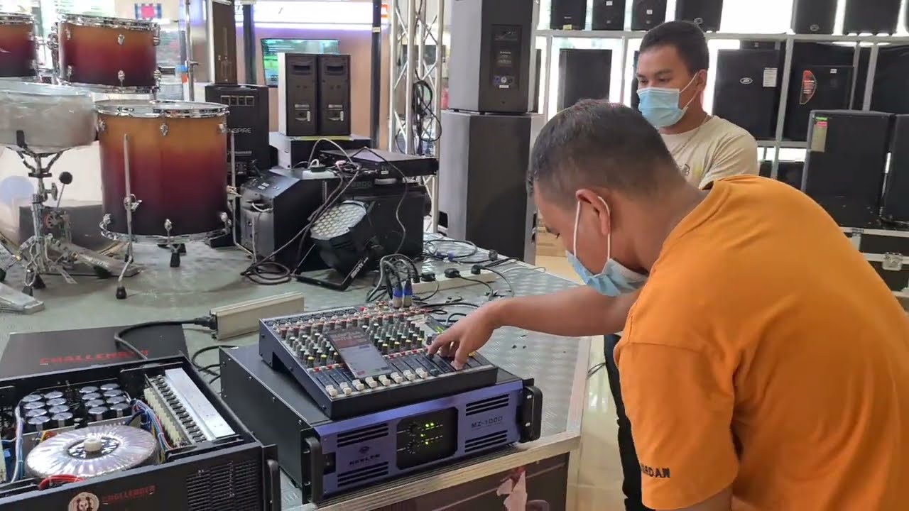 Challenger CA20 Power Amplifier and Kevler MZ-1000 Power Amplifier Sound Check!