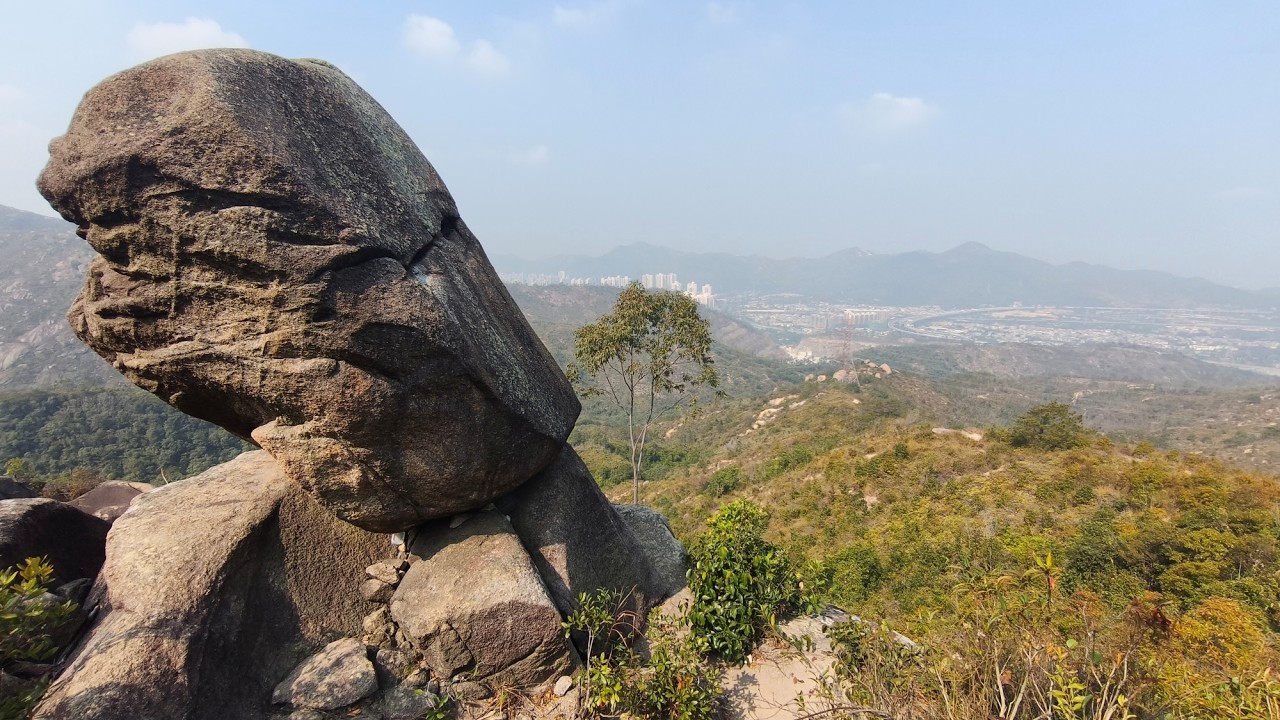 鐘屋村,和平新村,水魚石,洪水坑水塘,大班椅石,神鵰石,公庵山,禪師寺,公庵路,元朗@【平遊山野】香港行山 20.2.2026 (自由行)
