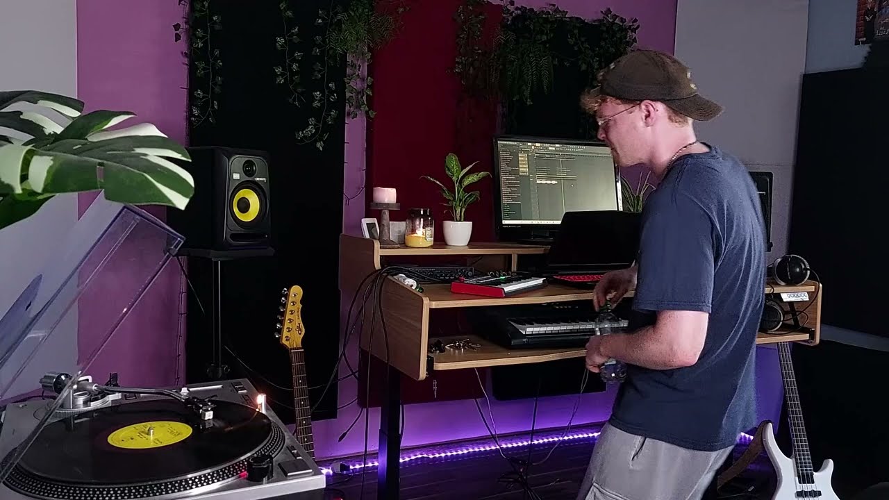 Einen OG KEEMO BEAT mit einem VINYL SAMPLE BAUEN