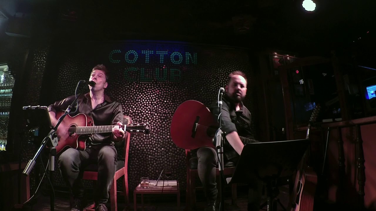 Pablo Perea en directo en Cotton Club Bilbao  Te echo de menos