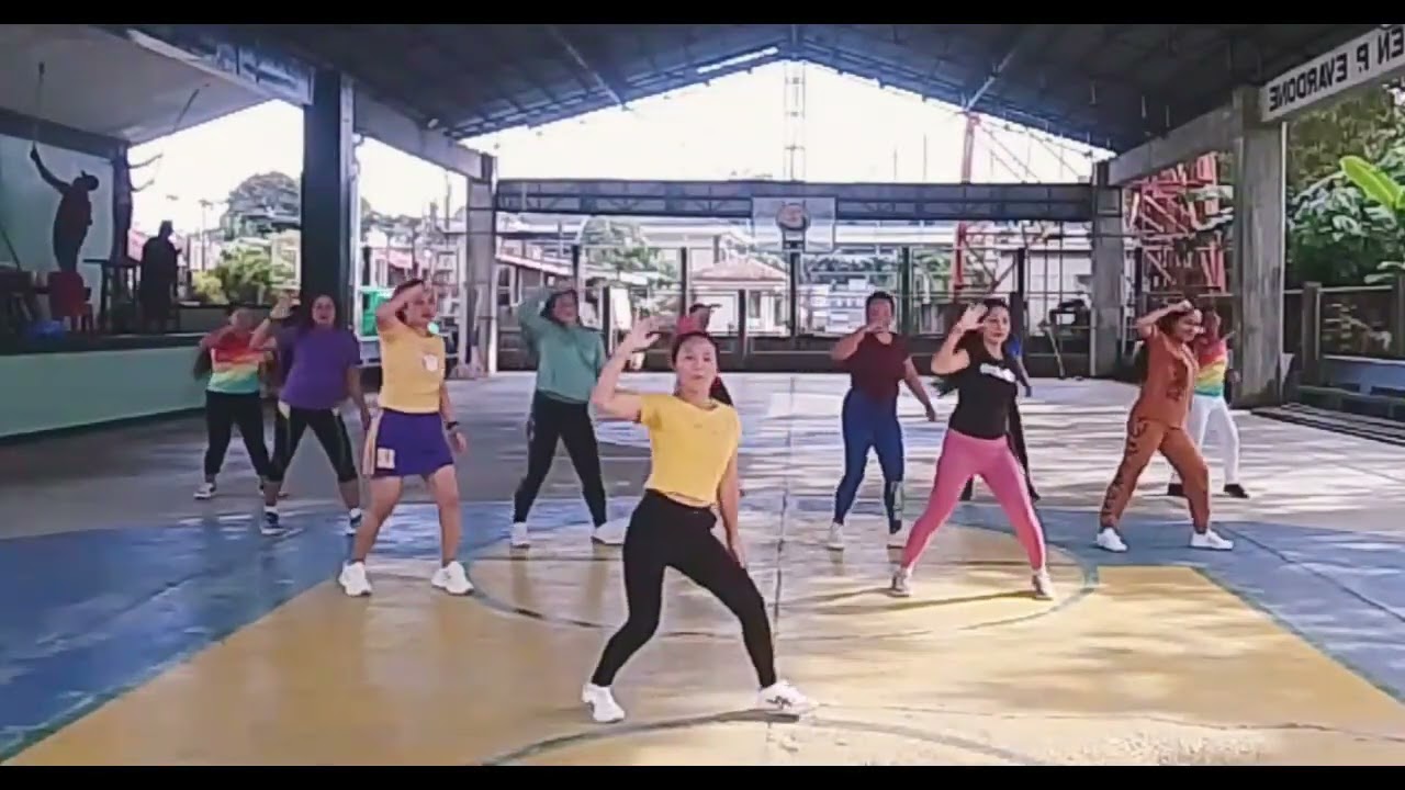 MAMI LO TIENE GRS REMIX 