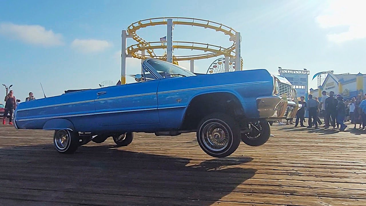 Lowrider Car Show on the Santa Monica Pier = Hopping , 3 Wheeling