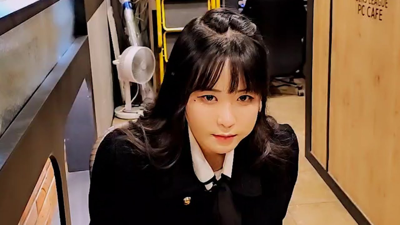 팬미팅에서 부검하는사람