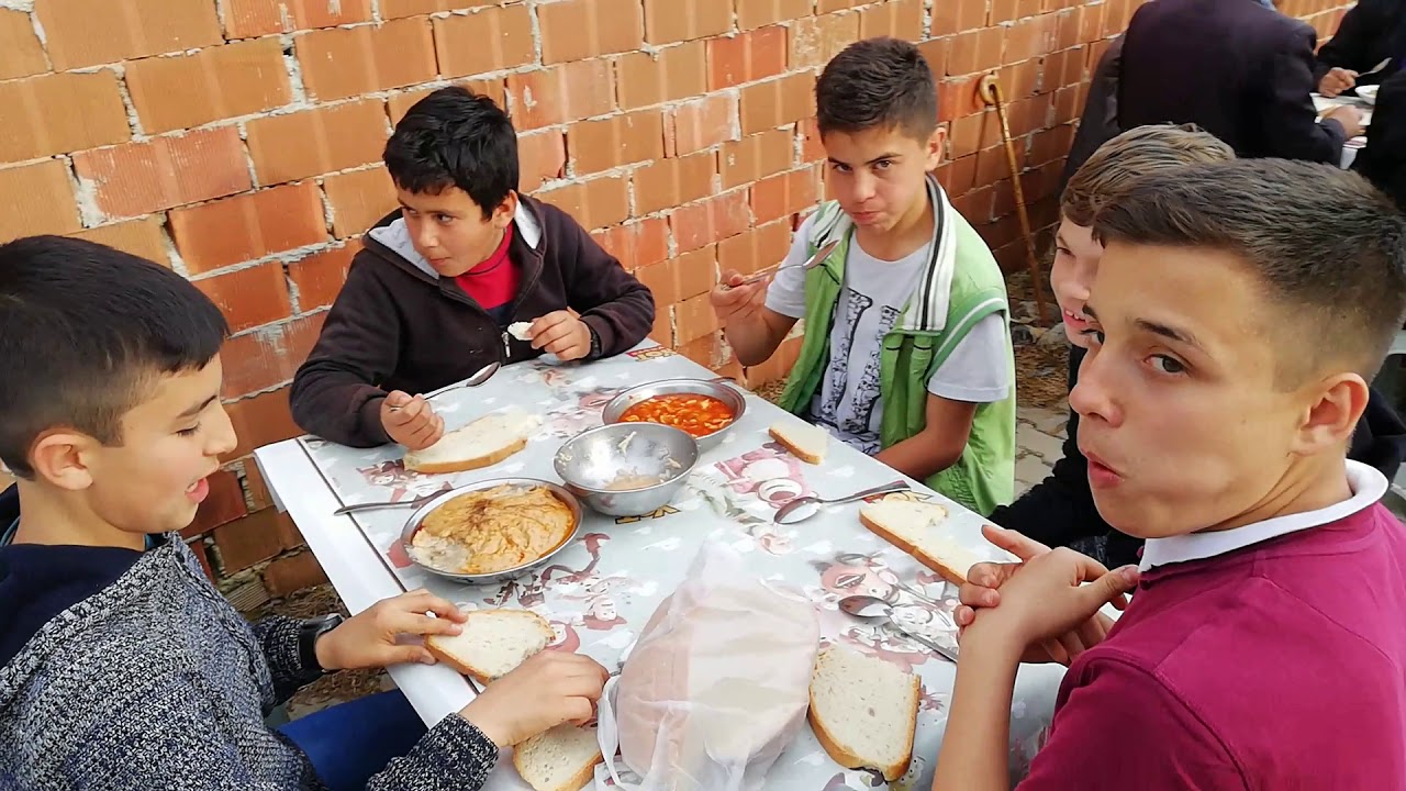 DEMİRCİ'nin KILAVUZLAR köyünde Zeliha Hüseyin Özcan çiftinin çocukları MELİH' in sünnet töreninden g