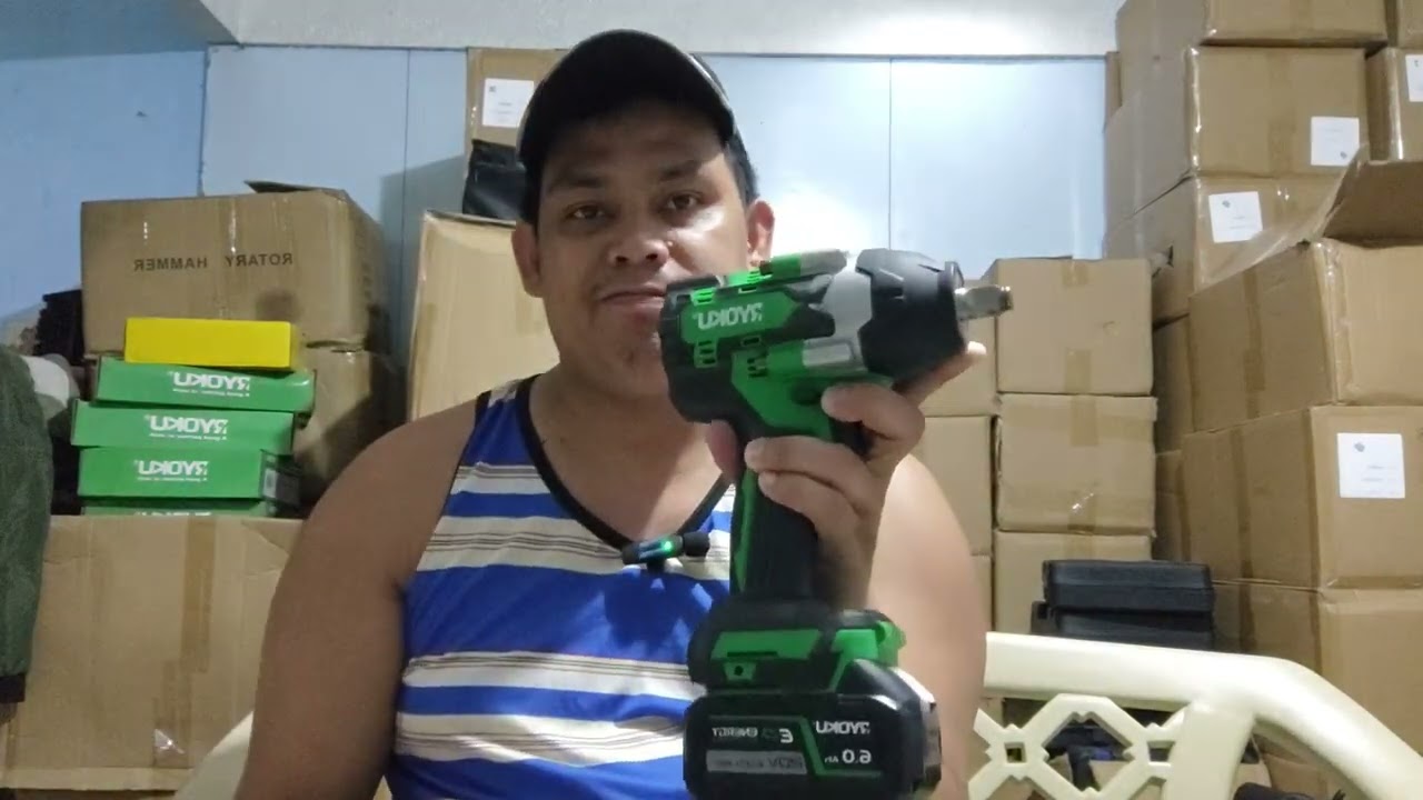 ang laki ng Ryoku  Impact wrench basic yong Van lahat ng sasakyan Kasi 700nm ba Naman !!!
