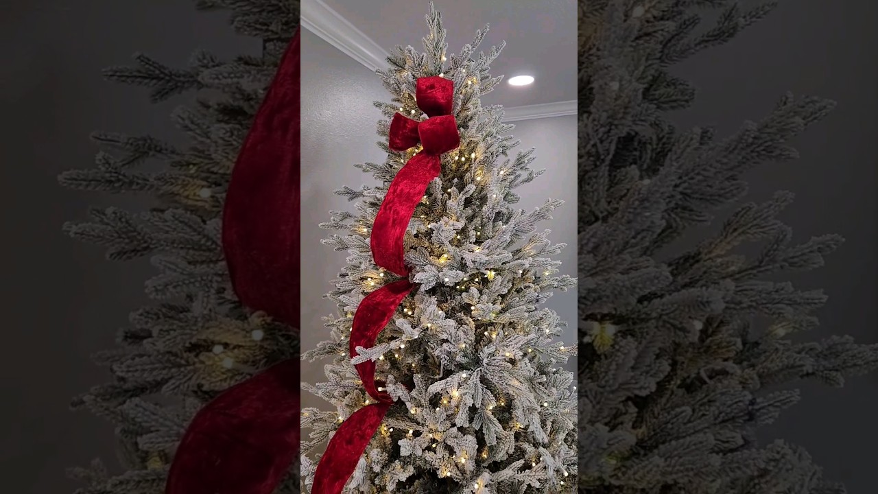 Una forma f&aacute;cil de colocar cinta en tu &aacute;rbol de Navidad 🎄
