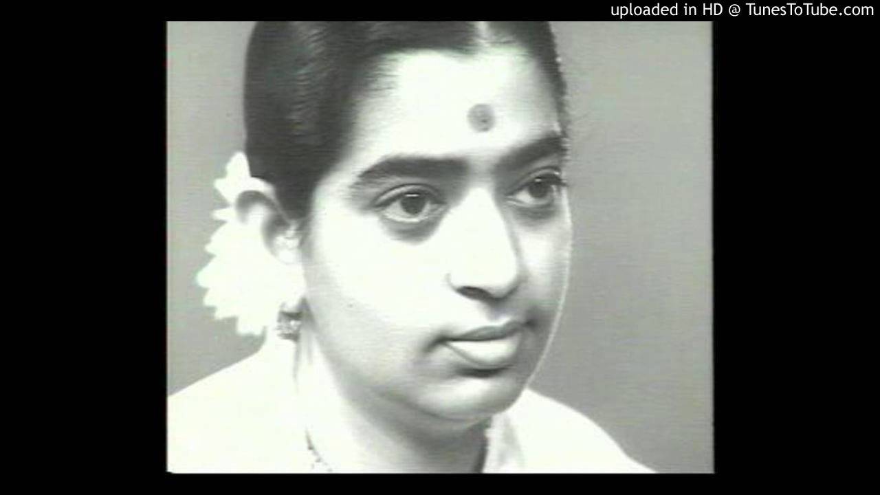 Raajashilpi neeyenikkoru poojaavigraham tharumo.....(Preetha Madhu)