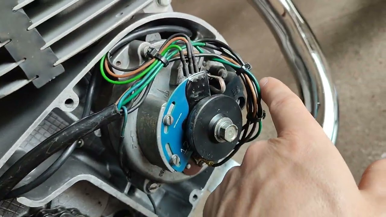 MZ ETZ 250 Jak zamontować zapłon elektroniczny ? Prezentacja zamontowanego zapłonu na motocyklu !