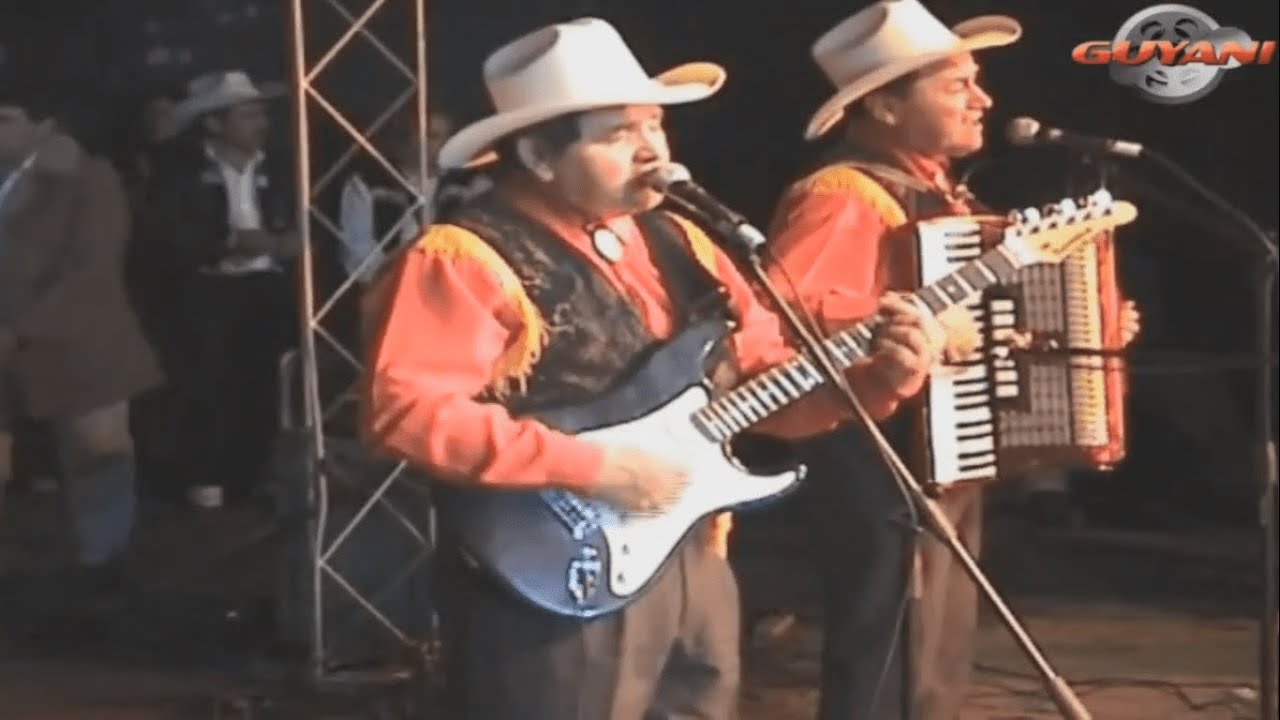 Los Manantiales - El Bandolero (En Vivo)