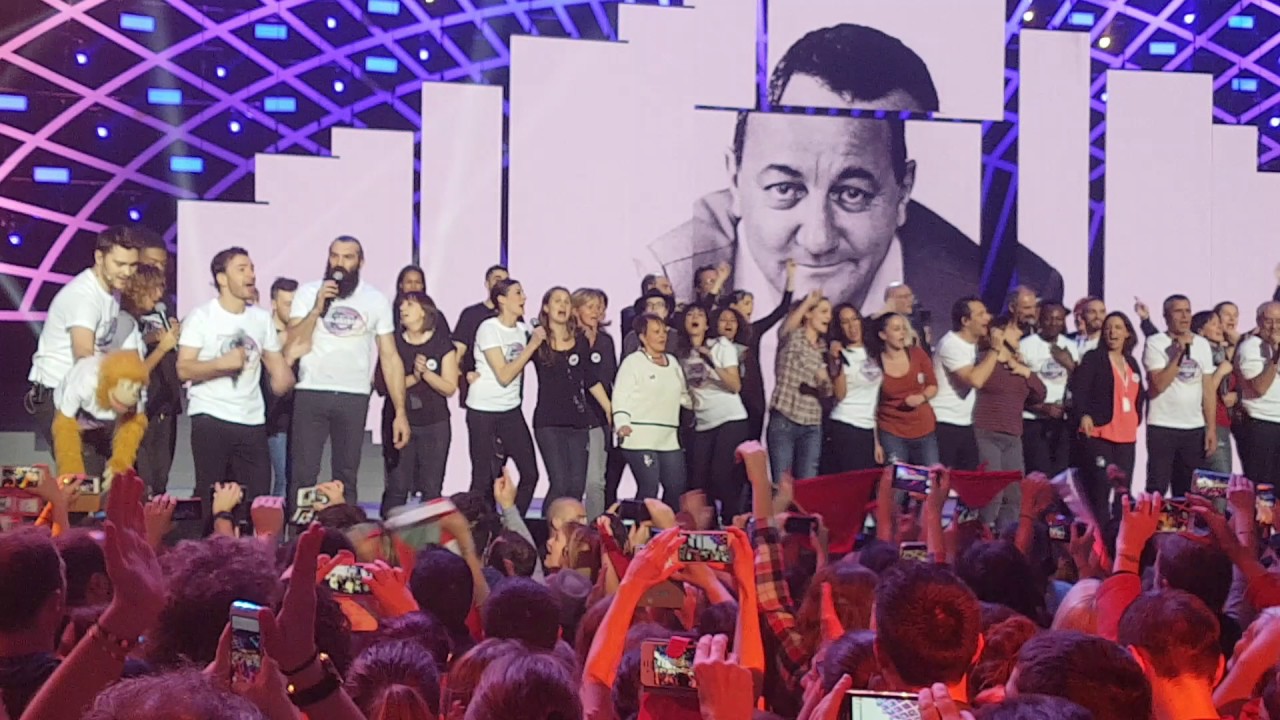 Final du spectacle des Restos du coeur à Toulouse !