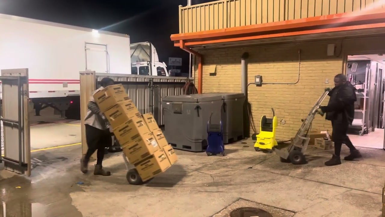 Two Person Delivery Process @ McLane Foodservice