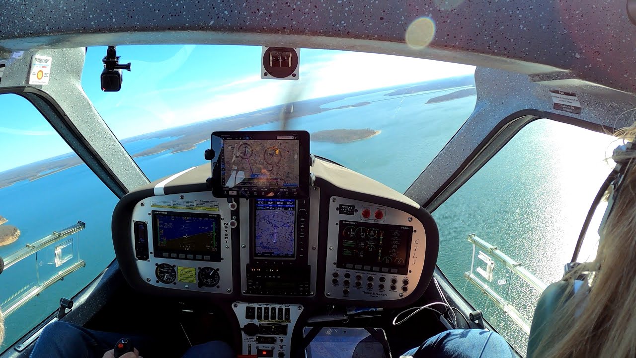 Flight Design CTLS - Stockton Lake flyover to Branson West Airport
