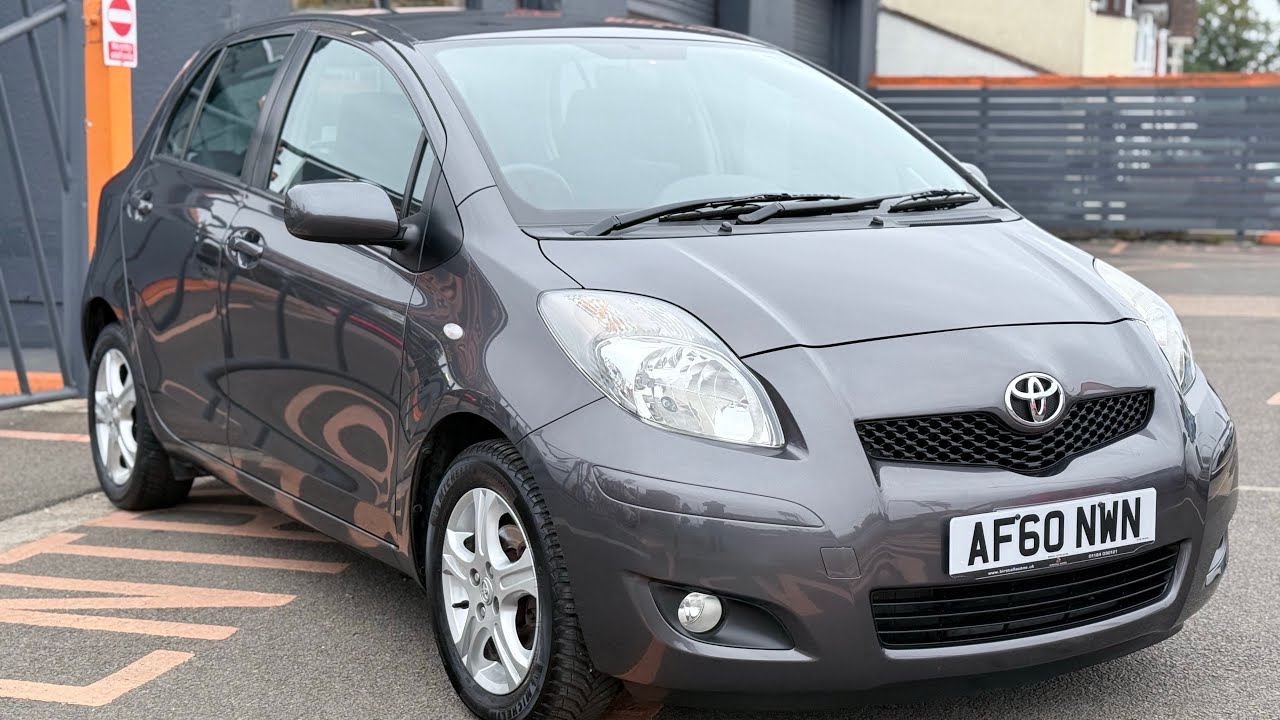1 OWNER FROM NEW. FULL SERVICE HISTORY. What a beauty. Toyota Yaris Automatic 