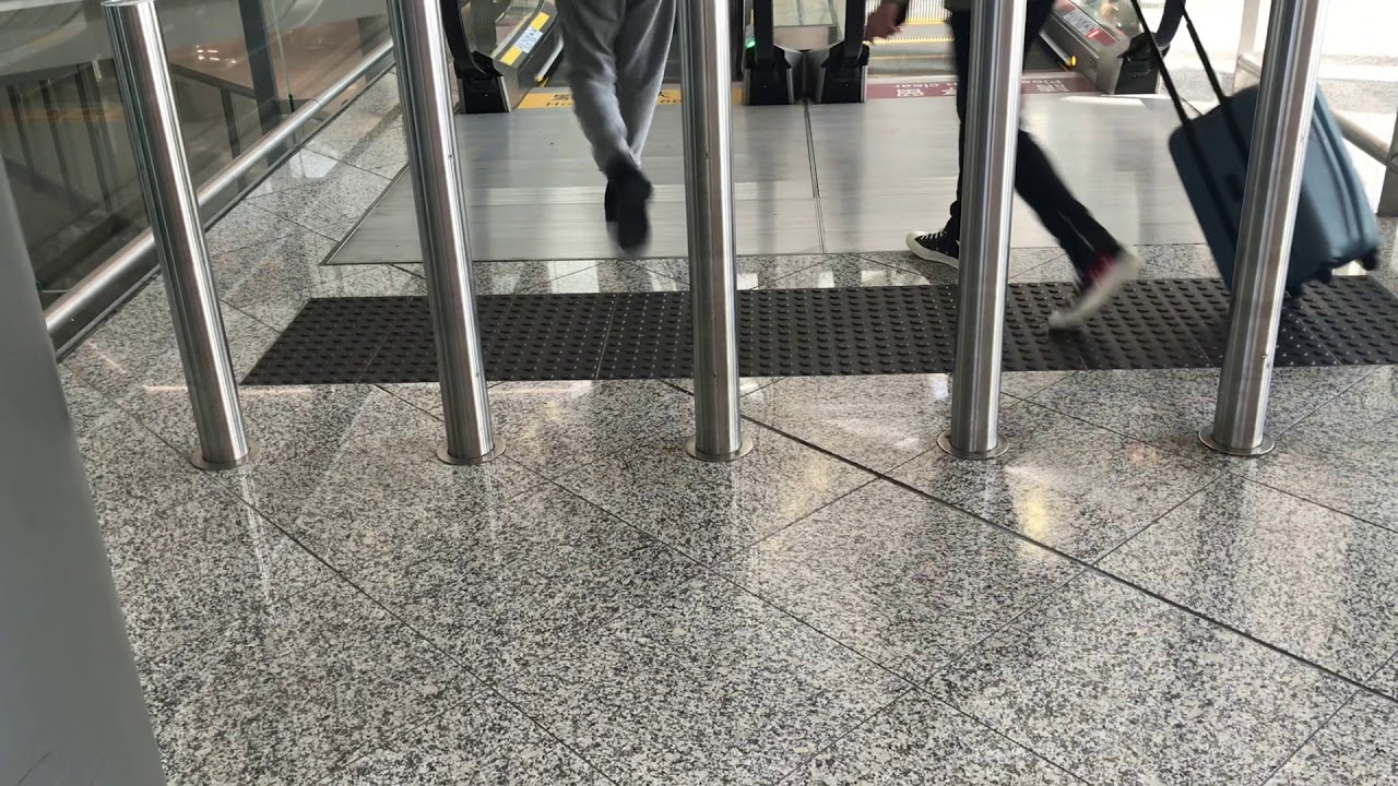 OTIS escalators @ HKIA Terminal 1 in Chek Lap Kok, Hong Kong (to level 7)