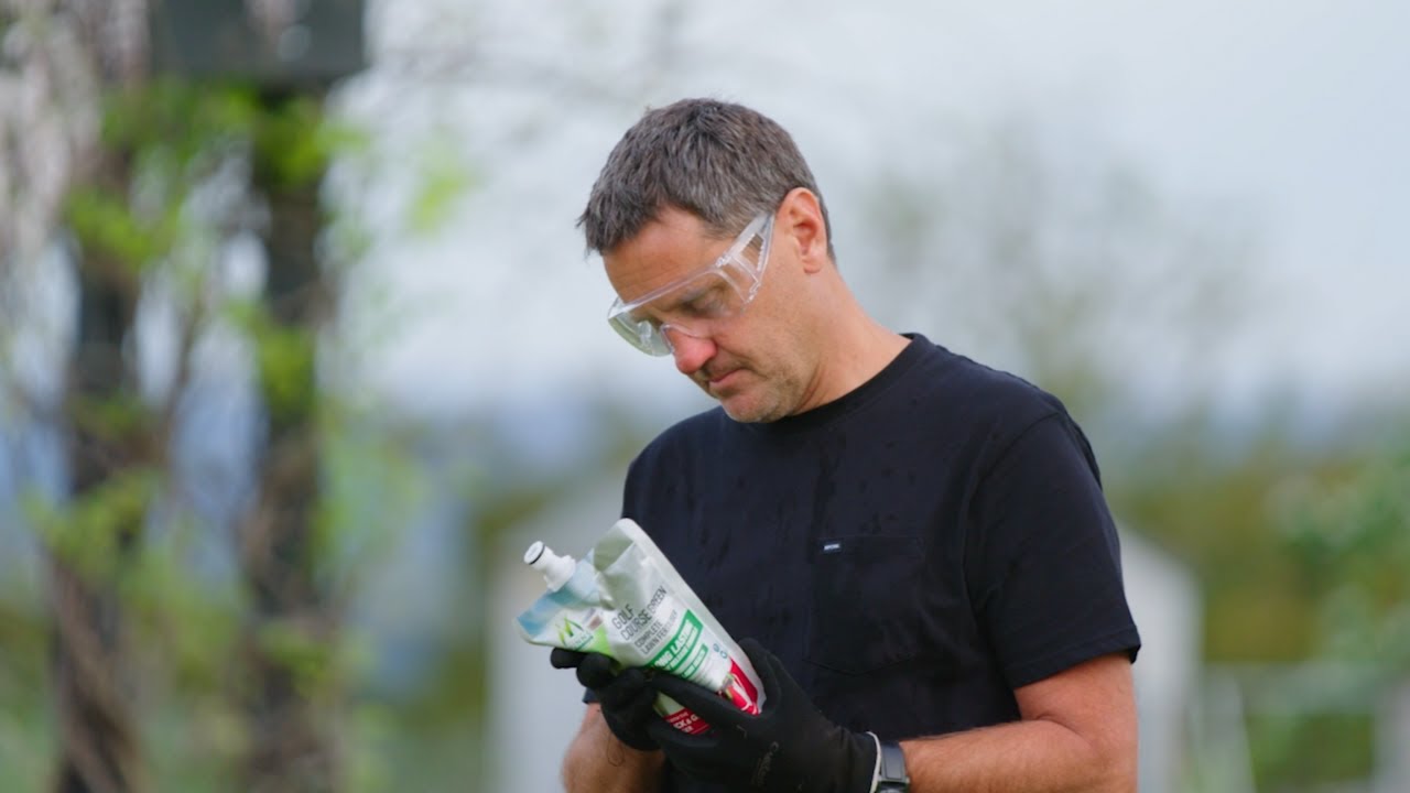 Click & Grow is a revolutionary Garden Care System! Green your lawn & feed your plants!