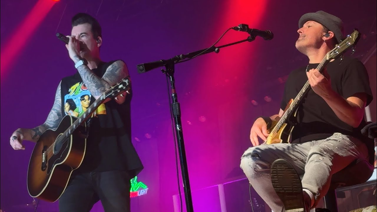 Theory of a Deadman: Bad Girlfriend [Live 4K] (Welch, Minnesota - October 25, 2024)