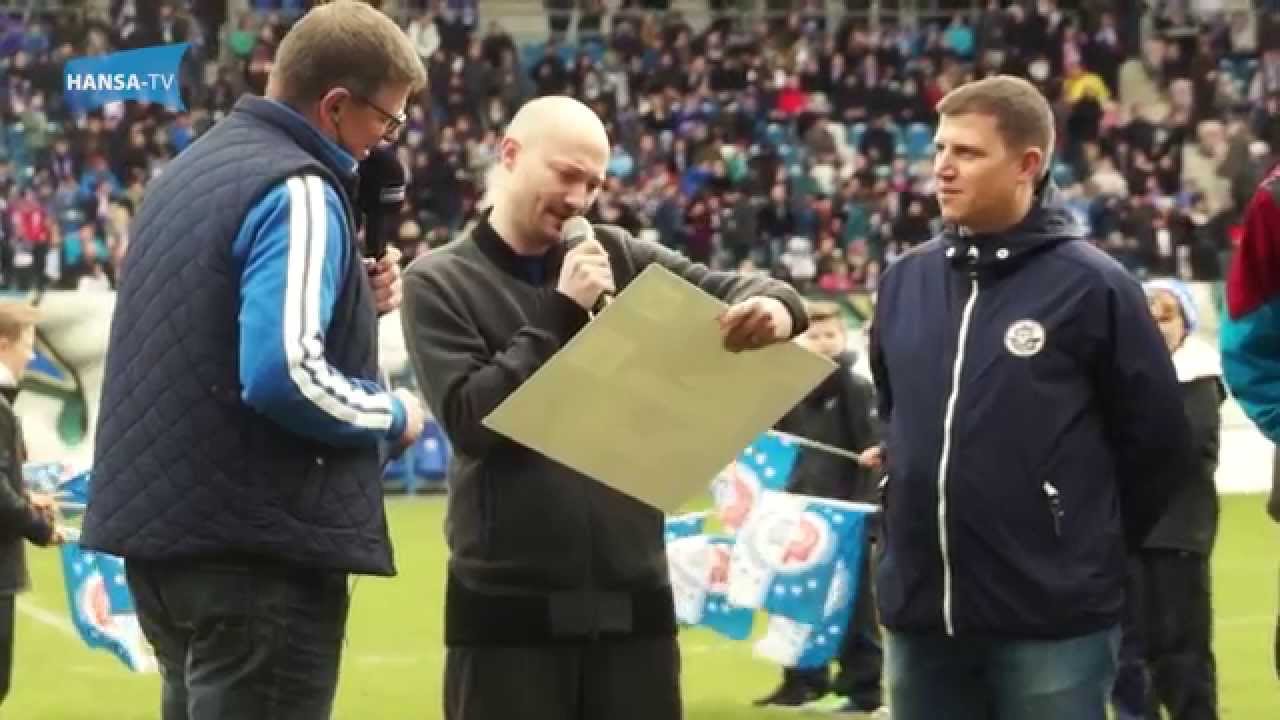 Paul Kalkbrenner spendet für 