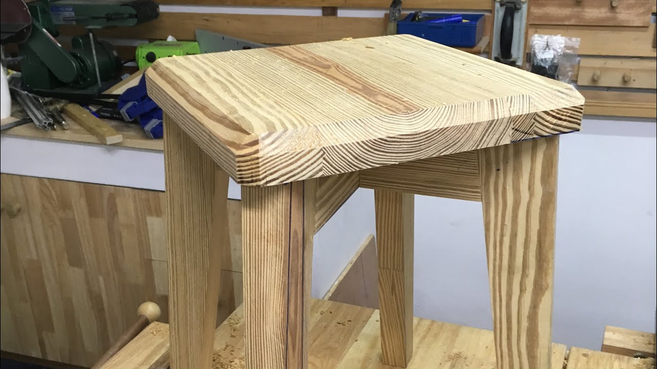 EP.422 ทำเก้าอี้ไม้ Stool จากไม้แผ่นลูกบันไดไม้สน