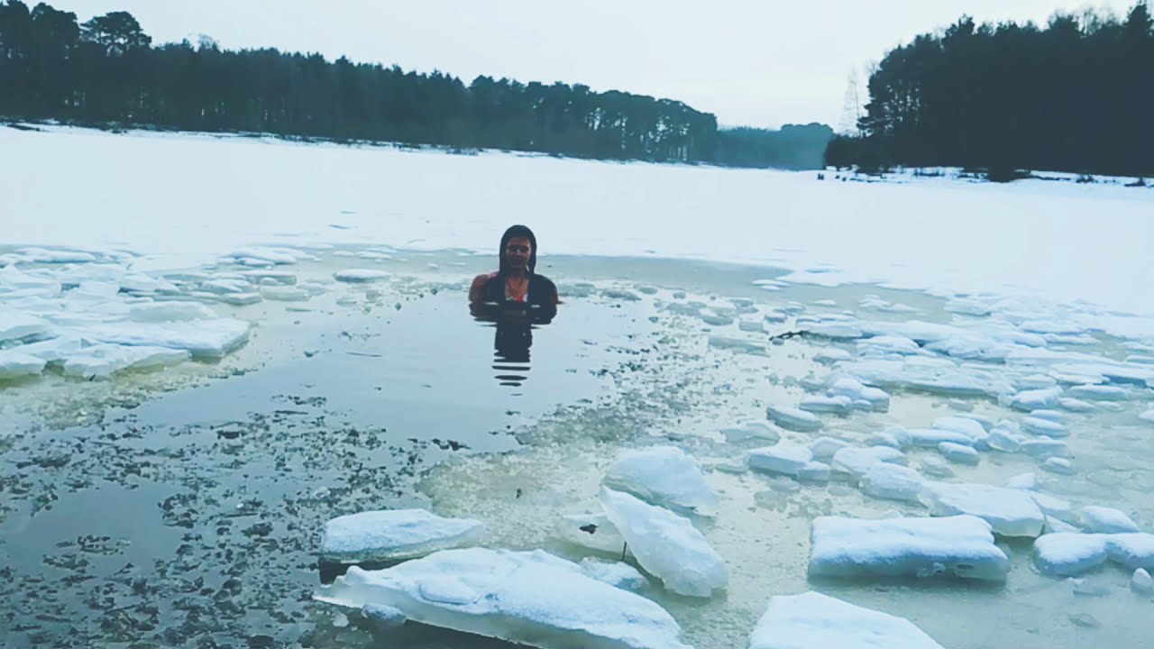 Morsowanie / polish woman - Ice swimming Scotland 2021 🧊