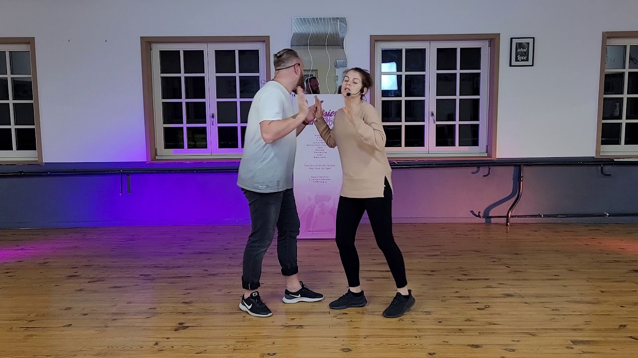 Cours de Bachata Débutant en Couple #4