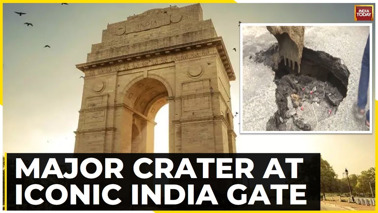 Delhi NCR Rain News: Even VVIP Delhi Not Immune From Monsoon Woes As Road Near India Gate Caves In