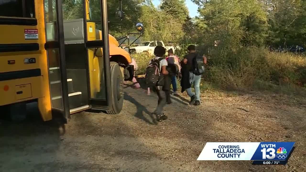 Talladega Co. parents demanding answers after children told to crawl under train blocking road