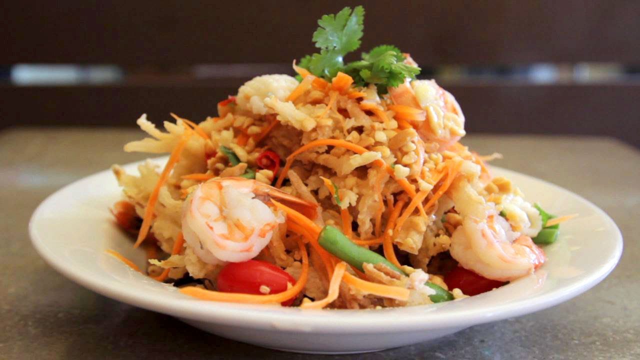 Papaya Salad at Thailand's Center Point - NY CHOW Report