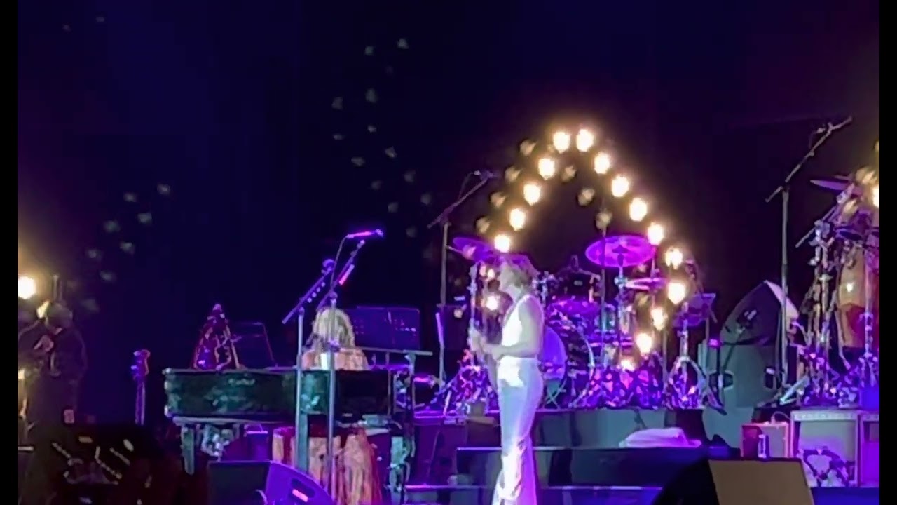 Brandi Carlile & Sarah McLachlan - In the Arms of an Angel - live at The Gorge 2022