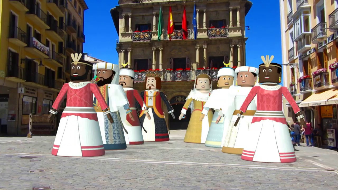 Gigantes Pamplona_Y que viva San Ferm&iacute;n