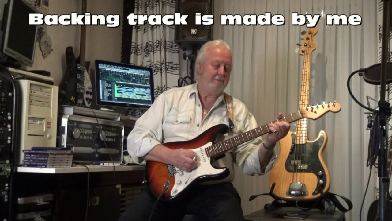 Spanish Eyes - Al Martino ( cover on guitar by Eric )