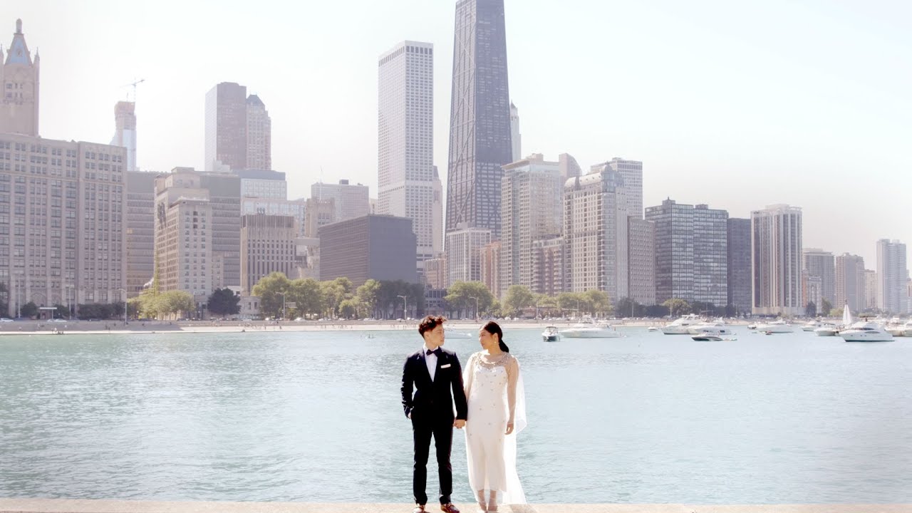 The Chicago Rooftop Wedding Celebration of Hannah & Wataru at Morgan's on Fulton | Chicago Wedding