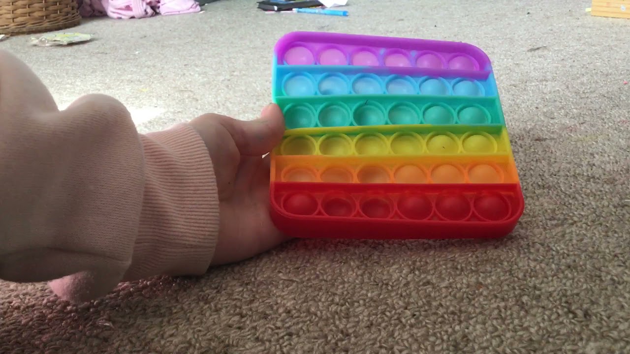 Let’s step on some fidgets 🦶