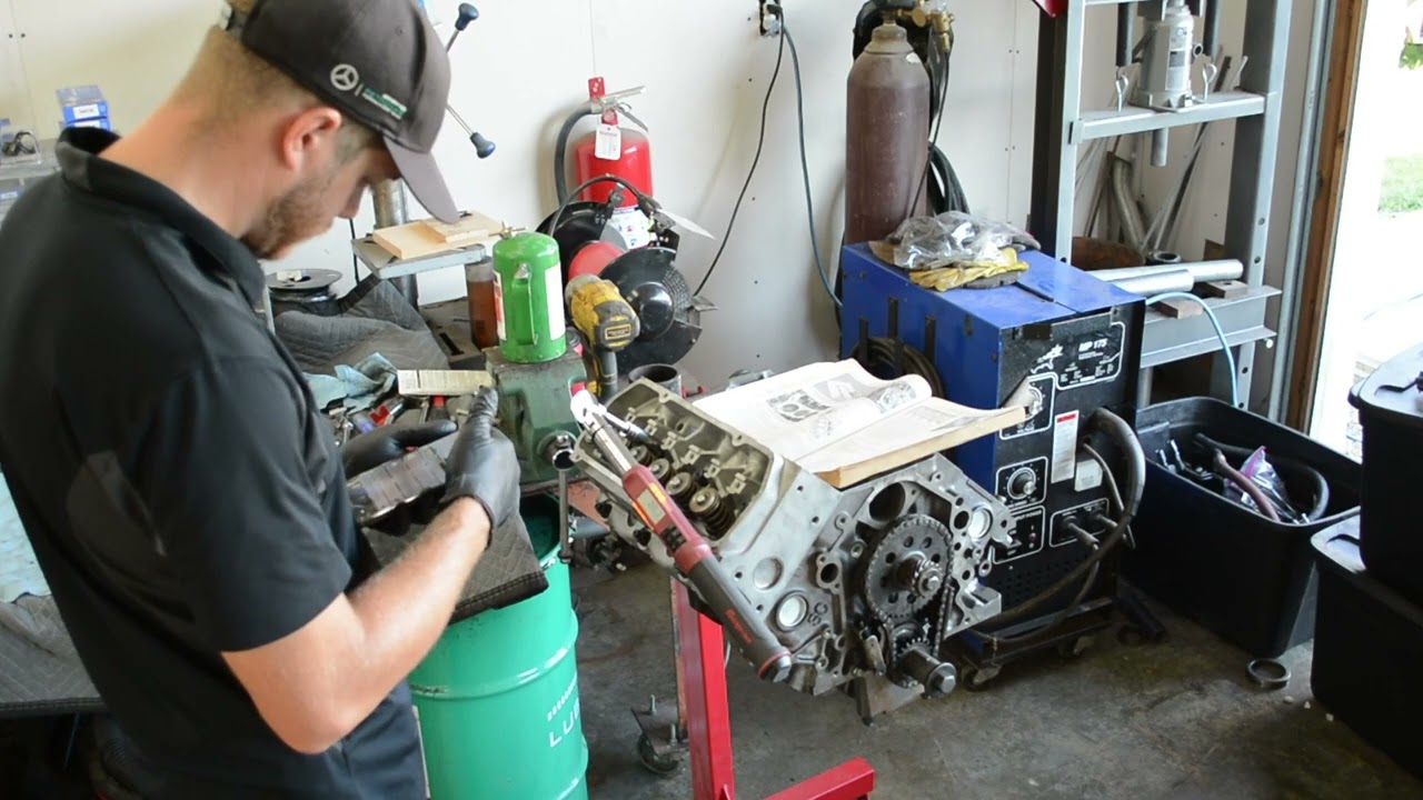 Ford Thunderbird Super Coupe 3.8L Supercharged Engine Build