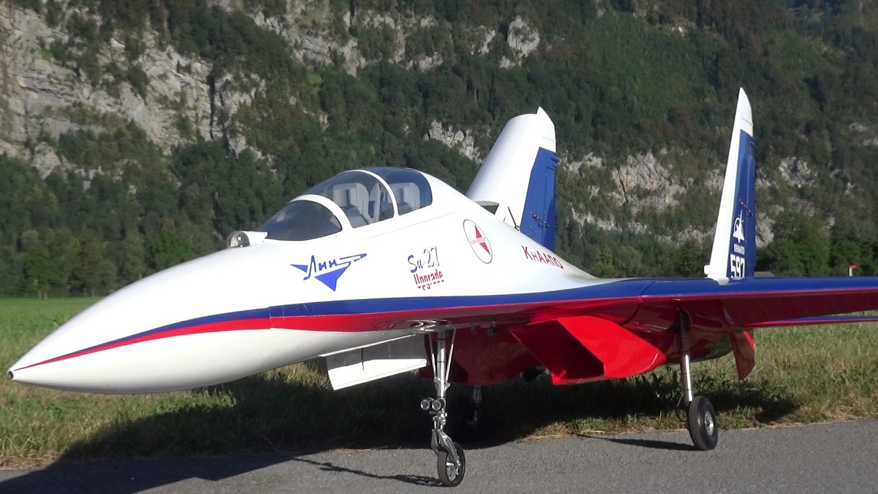 RC TURBINE JET SU27 SCALE MODEL BEAUTIFUL SCENERY