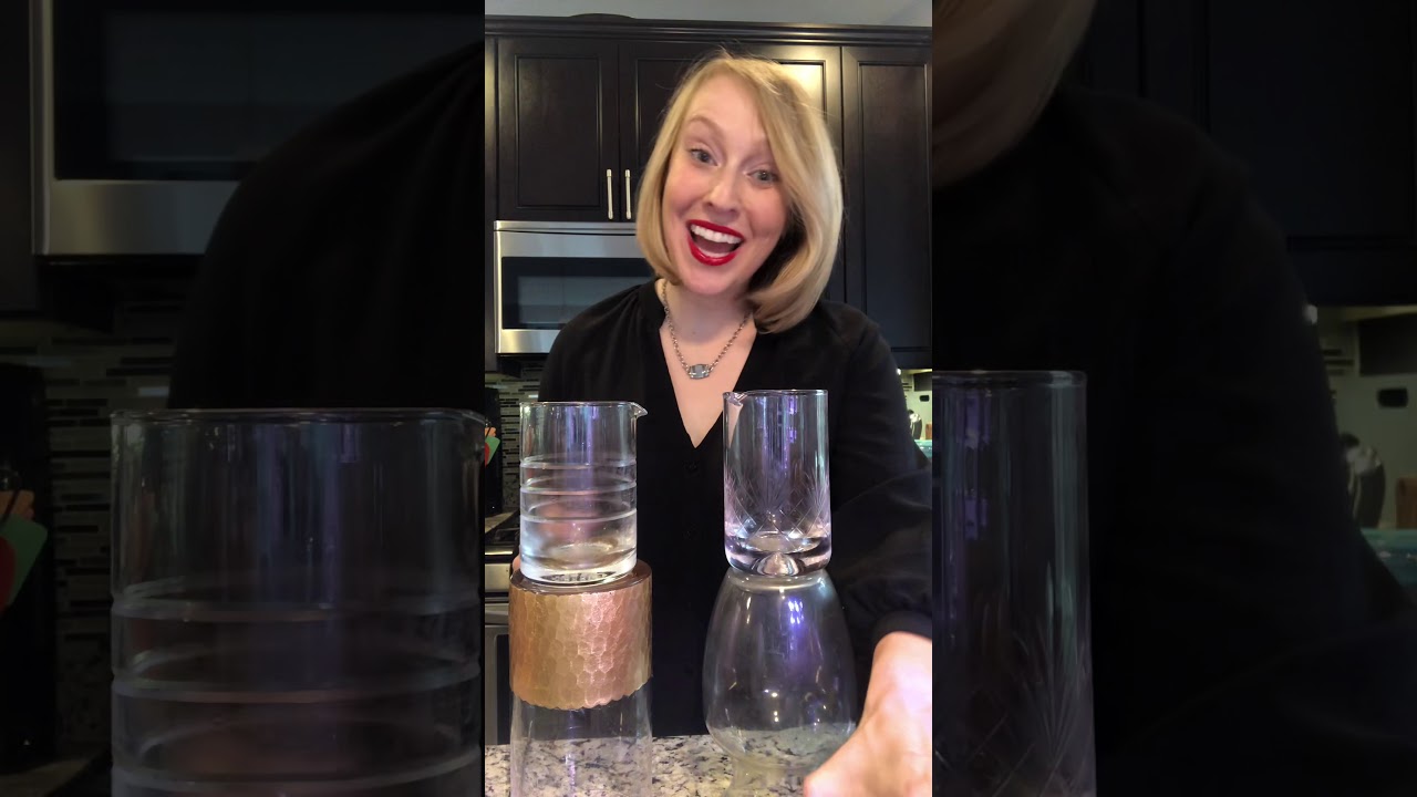 How to Use a Mixing Glass
