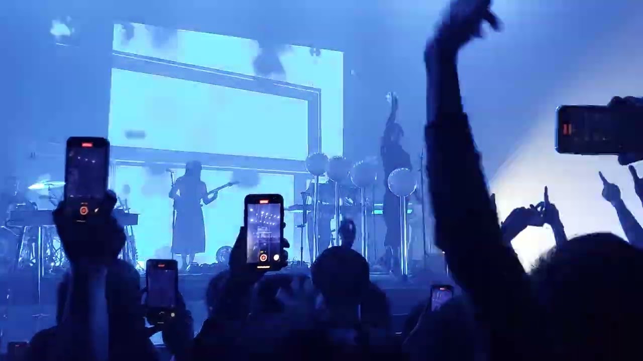 Language/Goodbye to a World/Sad Machine - Porter Robinson SMILE :D Live Tour Manila (12.08.2024)