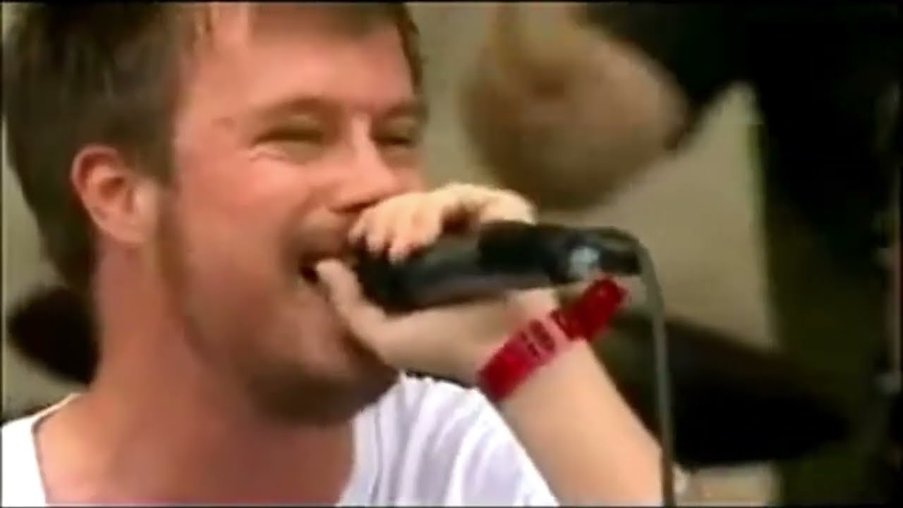 Funeral For A Friend - She Drove Me To Daytime Television (Live At Pukkelpop) (2007)