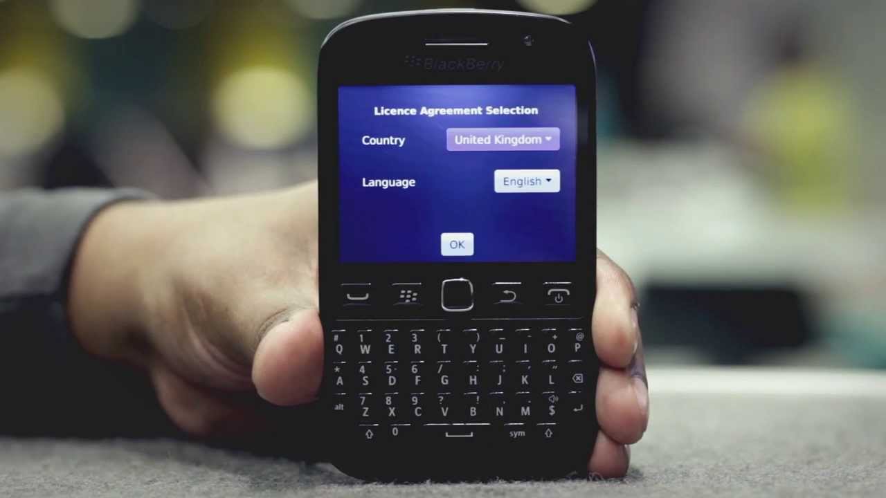 EE -- Blackberry 9720 -- Initial set up