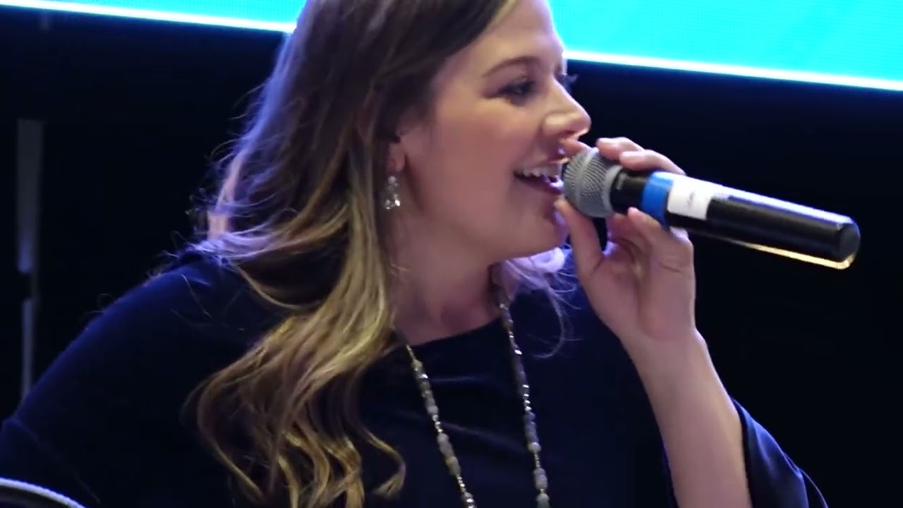 Emily Wears Kroul Champion Auctioneer and Fundraiser