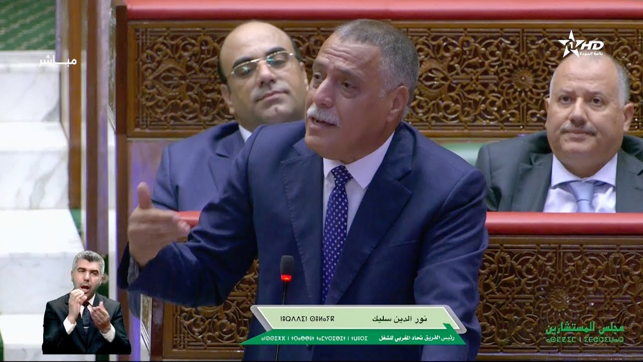 غياب الشباك الوحيد أحد أسباب معاناة أصحاب النقل المزدوج