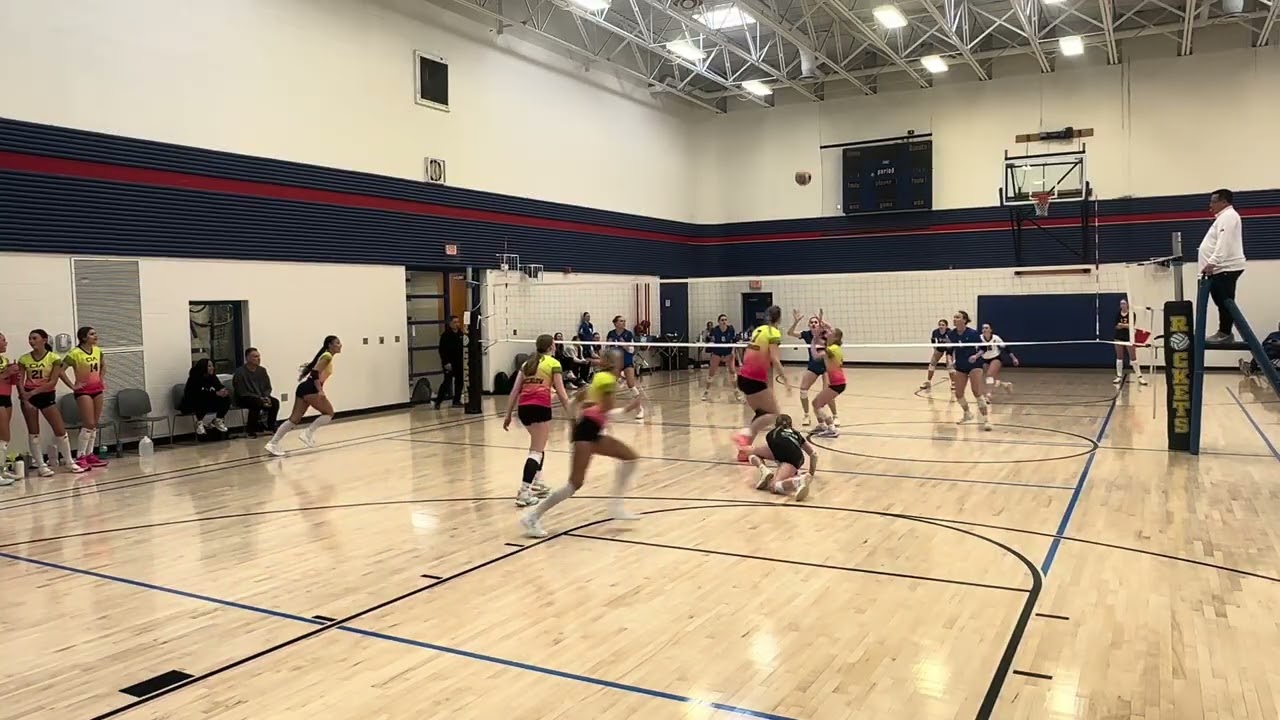 CIA 17Black vs Pella Thunder 18 Black