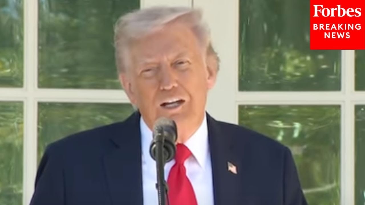 Трамп заявил, что &laquo;чрезвычайно разозлился&raquo; на человека по телевизору, который назвал его &laquo;третьим...